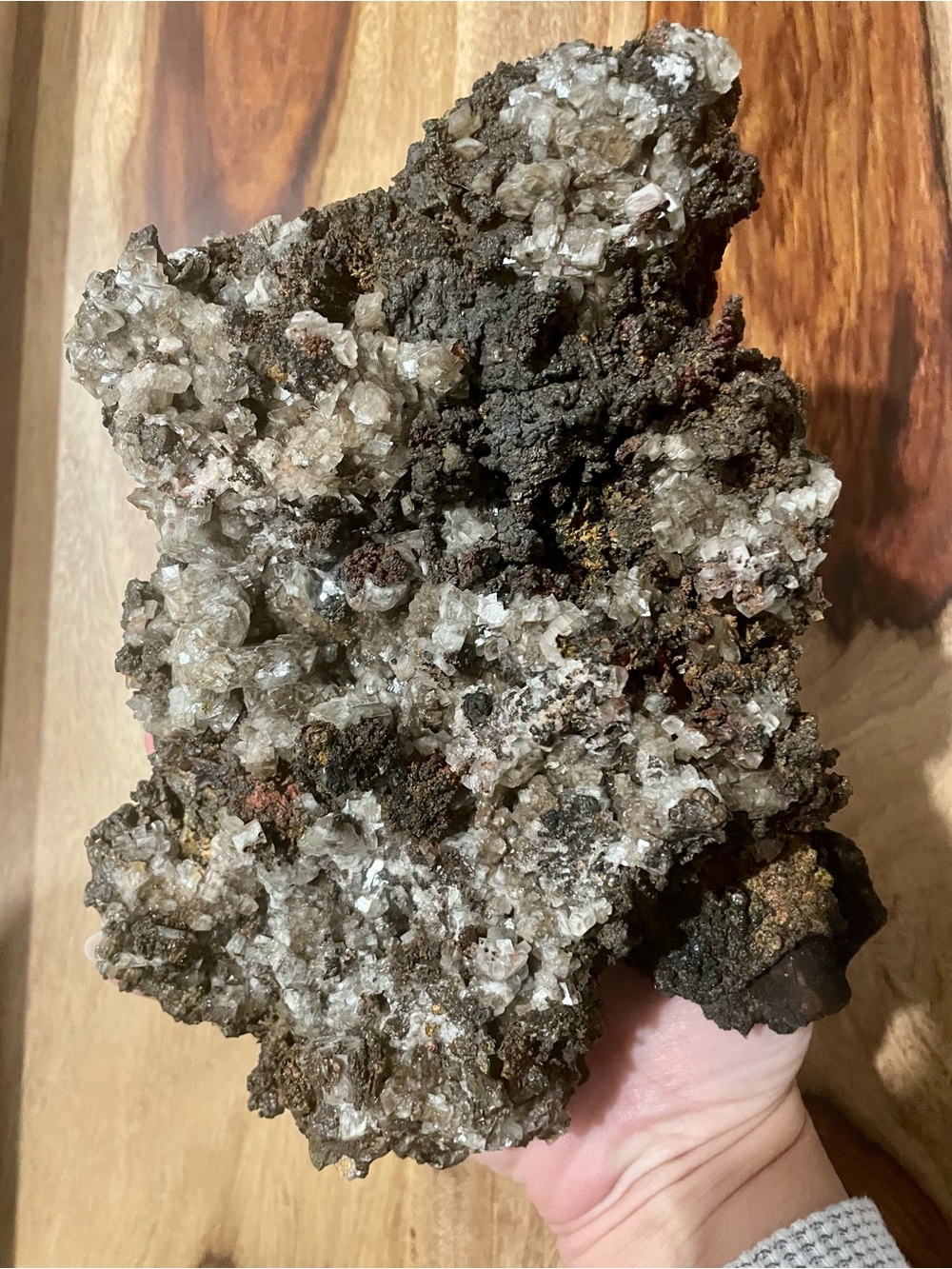 Huge display Crystal goethite and dolomite